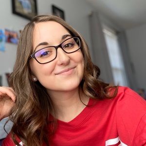 Meet your Posher, Jordyn